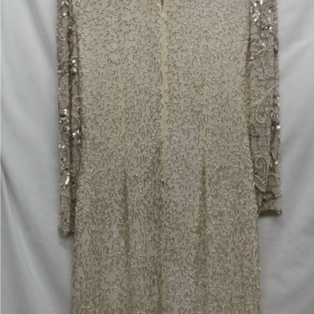 Elegant Cream Sequin Dress - Picture 7 of 8
